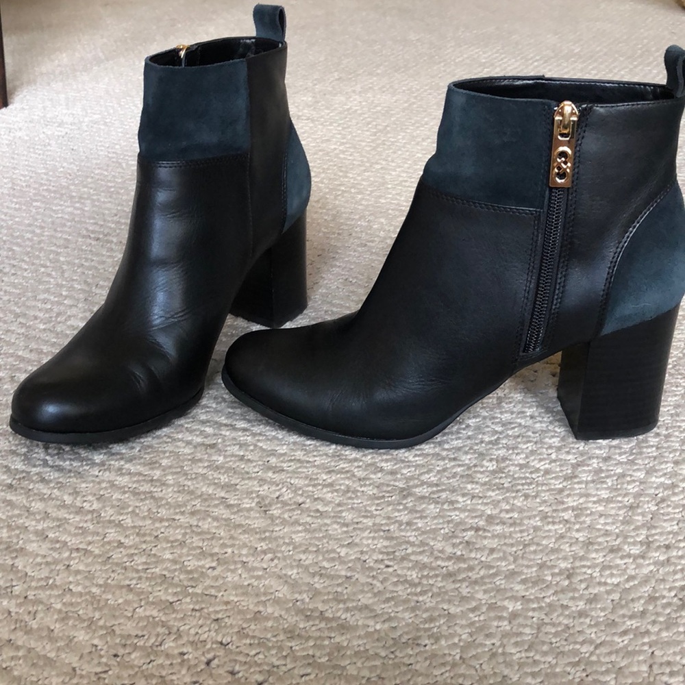 Cole Haan leather and suede boots size 8.5